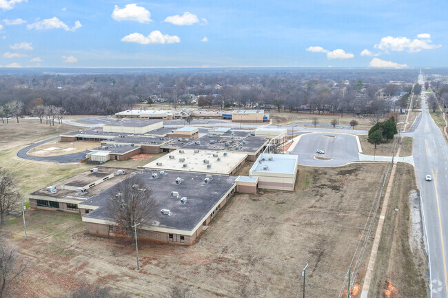 Ernest Childers Middle School shares a campus with Spring Creek Elementary in Broken Arrow.