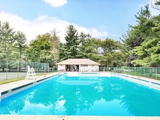229 Collignon Way, River Vale, NJ 07675