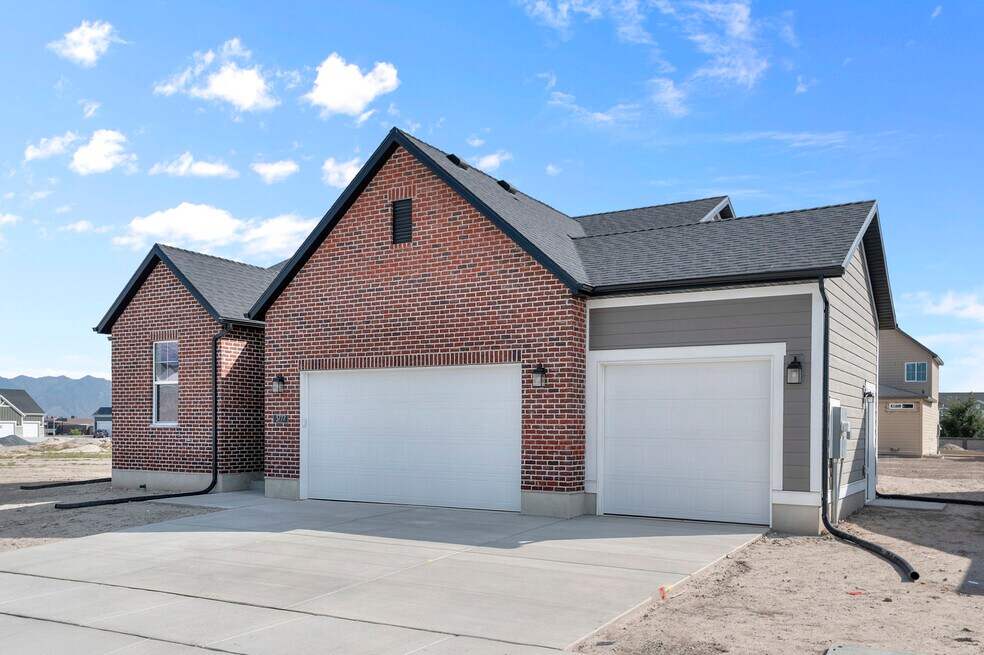 3769 W 2550 N, Lehi, UT 84043 - photo 1