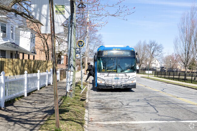 Boston Ave, Mill Hill section of Connecticut benefits from the GBT bus system.