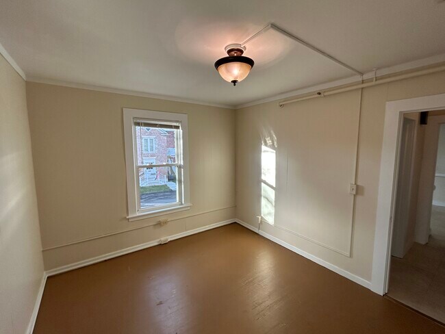 27 Housatonic St unit 1, Lenox, MA 01240 - photo 3