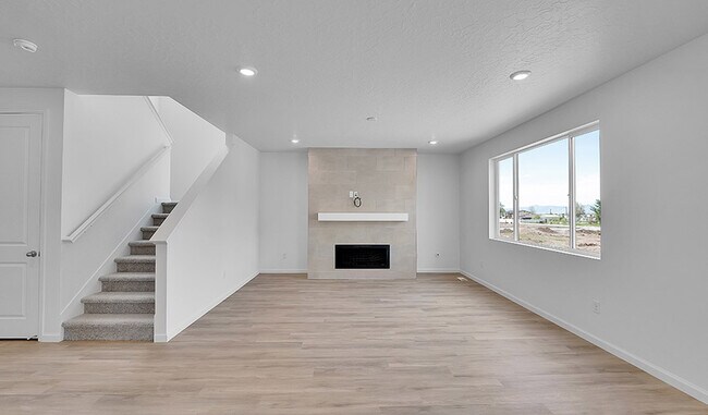 1991 E Burger St, Lake Point, UT 84074 - photo 7