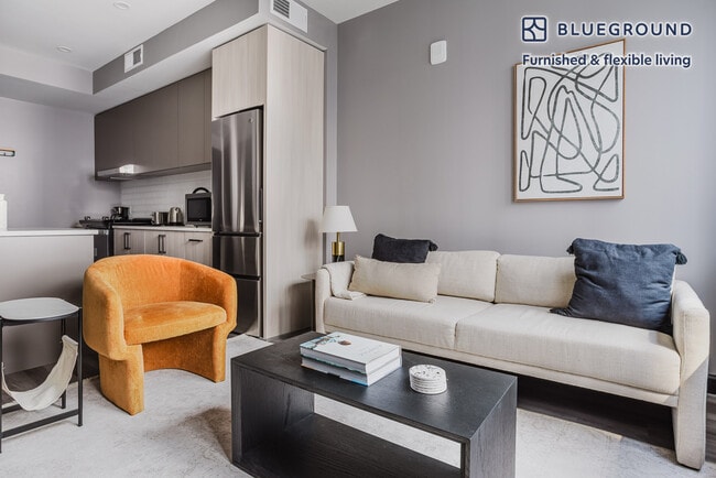 1313 L St NW unit FL3-ID939, Washington, DC 20005 - photo 3