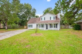 5 Bowsprit Ct, Savannah, GA 31410