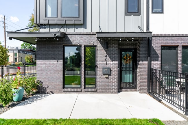 1401 Yates St, Denver, CO 80204 - photo 3