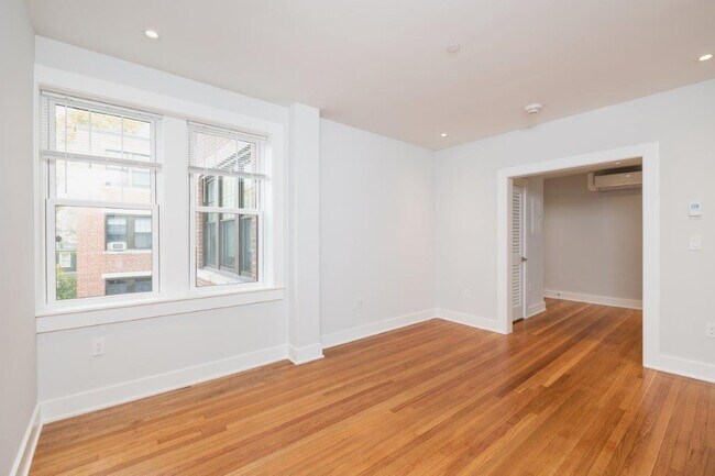 17 Forest St unit 18-3, Cambridge, MA 02140 - photo 5