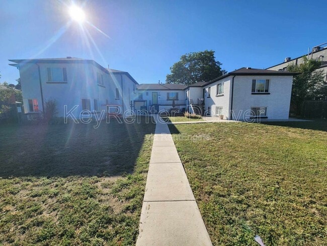 3249 Steele St, Denver, CO 80205 - photo 2