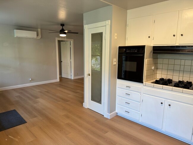 1000 Figueroa St unit B, Folsom, CA 95630 - photo 3