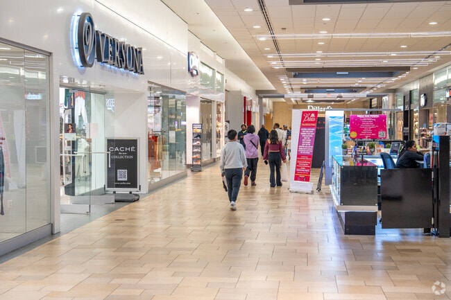 Take a short drive and visit the shopping malls of Mobile near Neely.