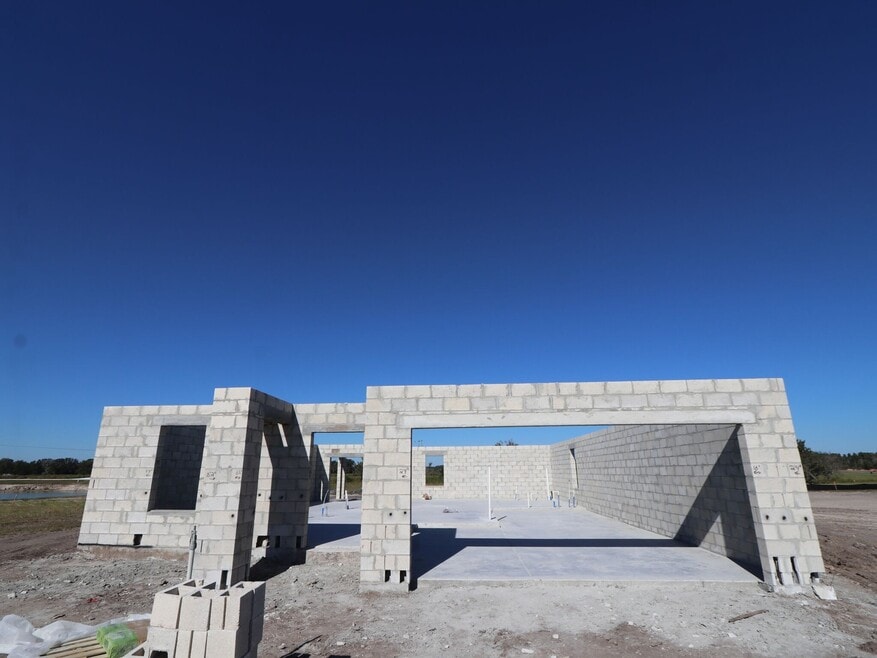 4519 Lake Fox Dr, Lakeland, FL 33810 - photo 1