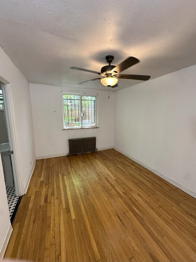 Courtyard on Vine, Denver, CO 80206 - photo 6