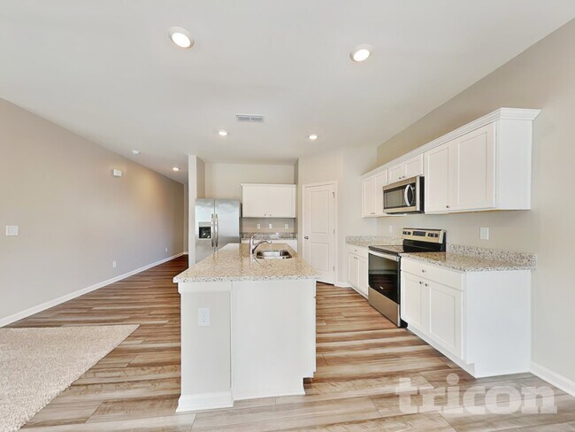 109 Hyde Park, Winder, GA 30680 - photo 5