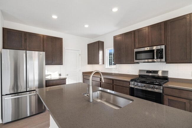 3753 Lookout Rd, Valparaiso, IN 46385 - photo 6