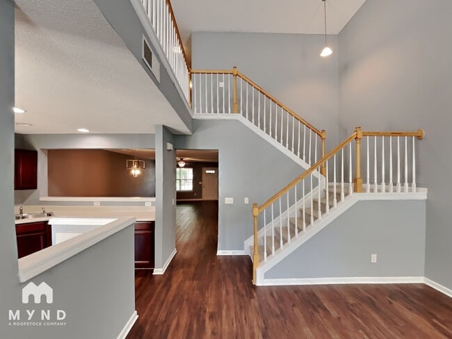 16724 Timber Crossing Rd, Charlotte, NC 28213 - photo 7