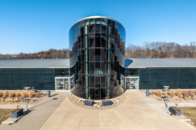 DMACC West Campus is located in West Des Moines and features a modern, technology-forward building.