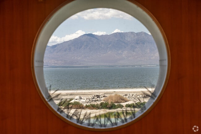 Embrace the beauty of the desert landscape and mountain views while living in North Shore.