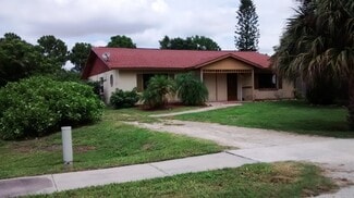 122 W Perry Ln, Englewood, FL 34223