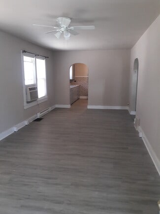 402 Henry St, Festus, MO 63028