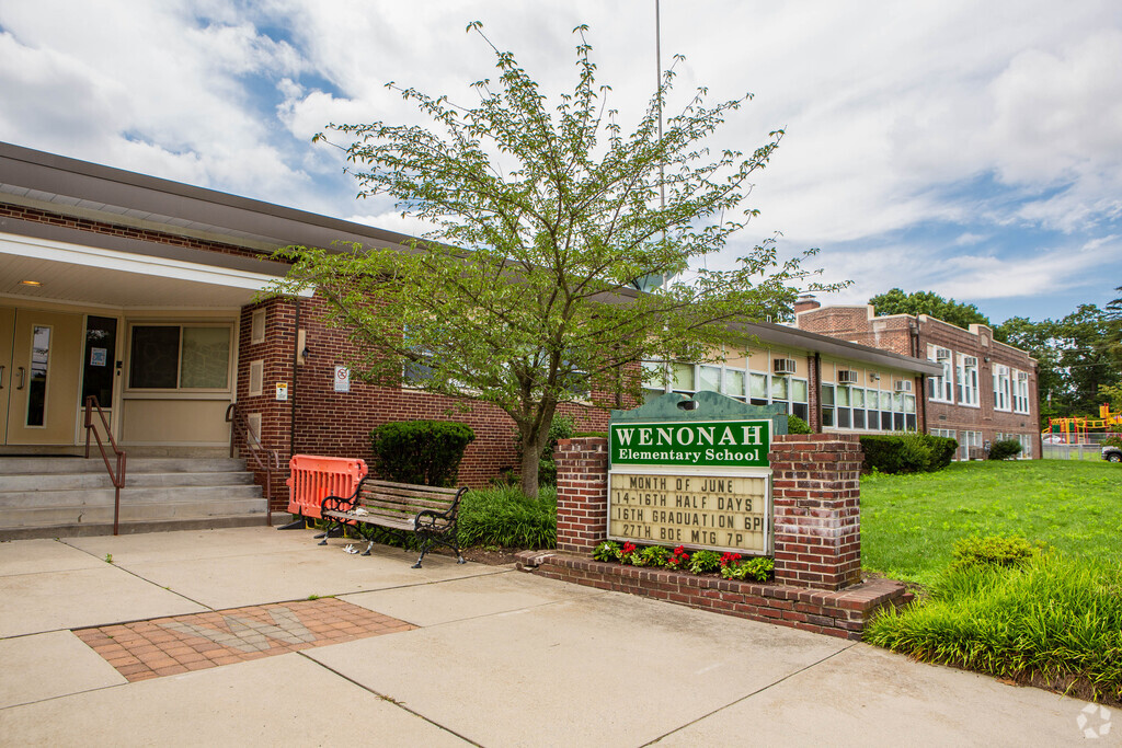 Wenonah Elementary School in Wenonah, New Jersey.