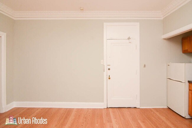 3824 N Fremont St unit A07C, Chicago, IL 60613 - photo 7