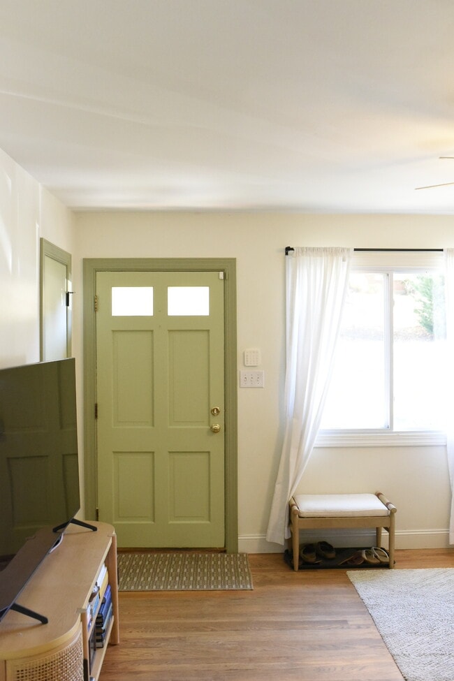 1113 Ardmore Dr, Lynchburg, VA 24501 - photo 2