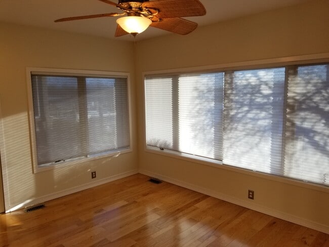 3rd bedroom or sitting room