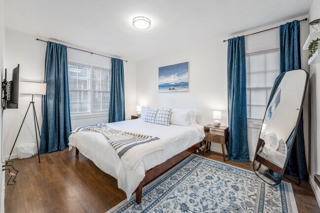 1464 E 41st St, Savannah, GA 31404 - photo 4