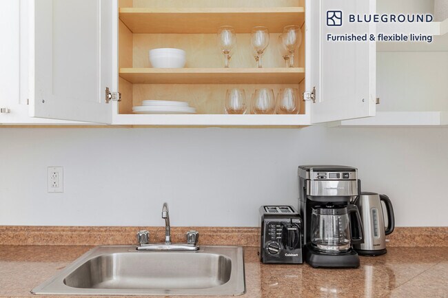 57 Jay St unit FL2-ID2077, Brooklyn, NY 11201 - photo 6