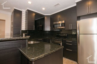 1614 Beacon St, Brookline, MA 02446