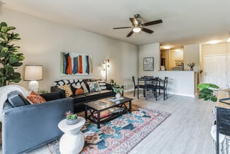 109 West Ave, San Marcos, TX 78666