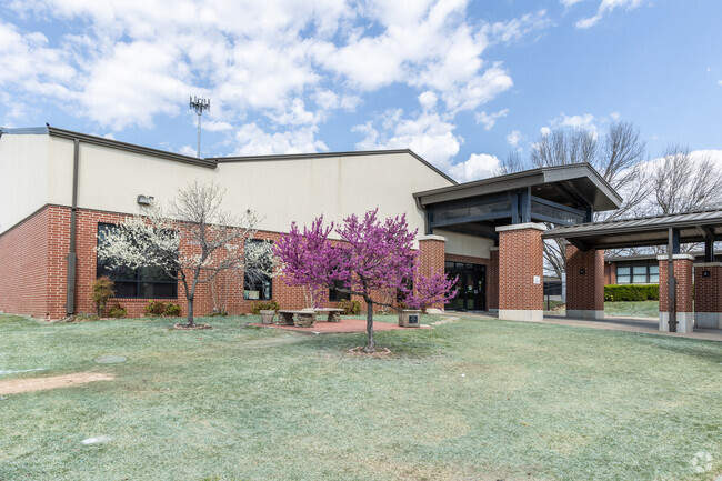 Owasso 7th Grade Center is highly rated with an A on Niche.