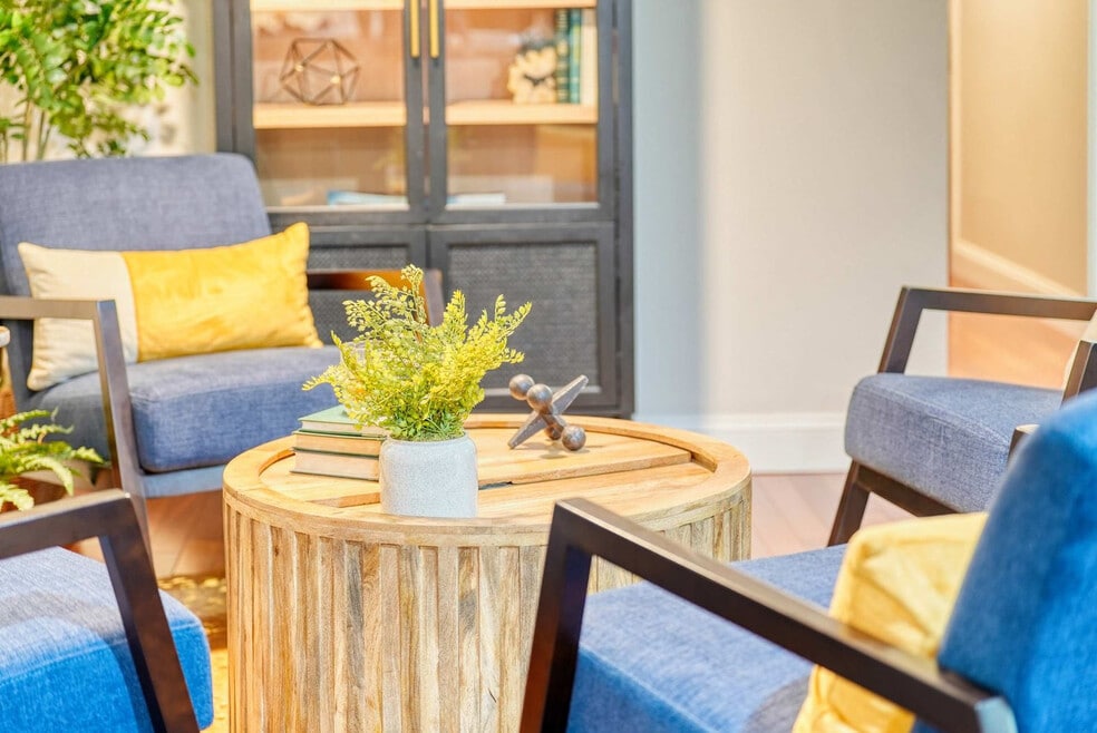 20891 Lakeshore Dr unit ID1297043P, Springdale, AR 72764 - photo 1