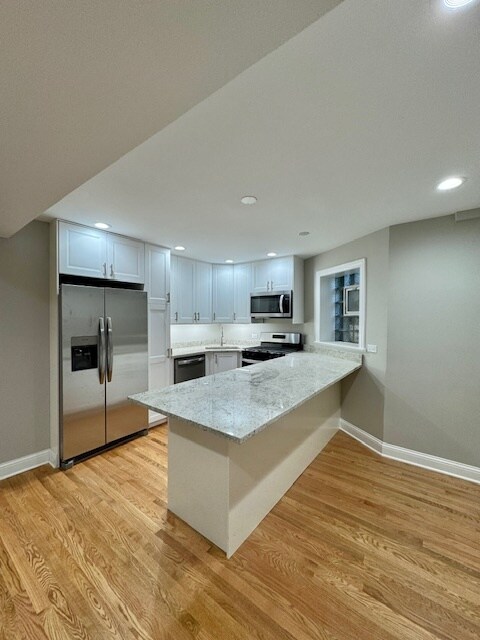 3647 N Marshfield Ave unit G, Chicago, IL 60613 - photo 6