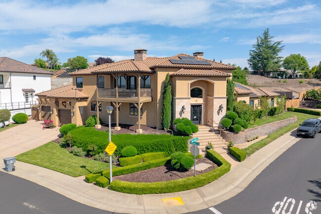 Home prices in Secret Ravine-Sierra Bluff range from $550,000 to over $1.2 million.