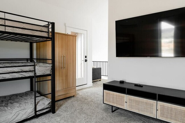 2387 2500 E unit ID1071589P, New Harmony, UT 84757 - photo 4