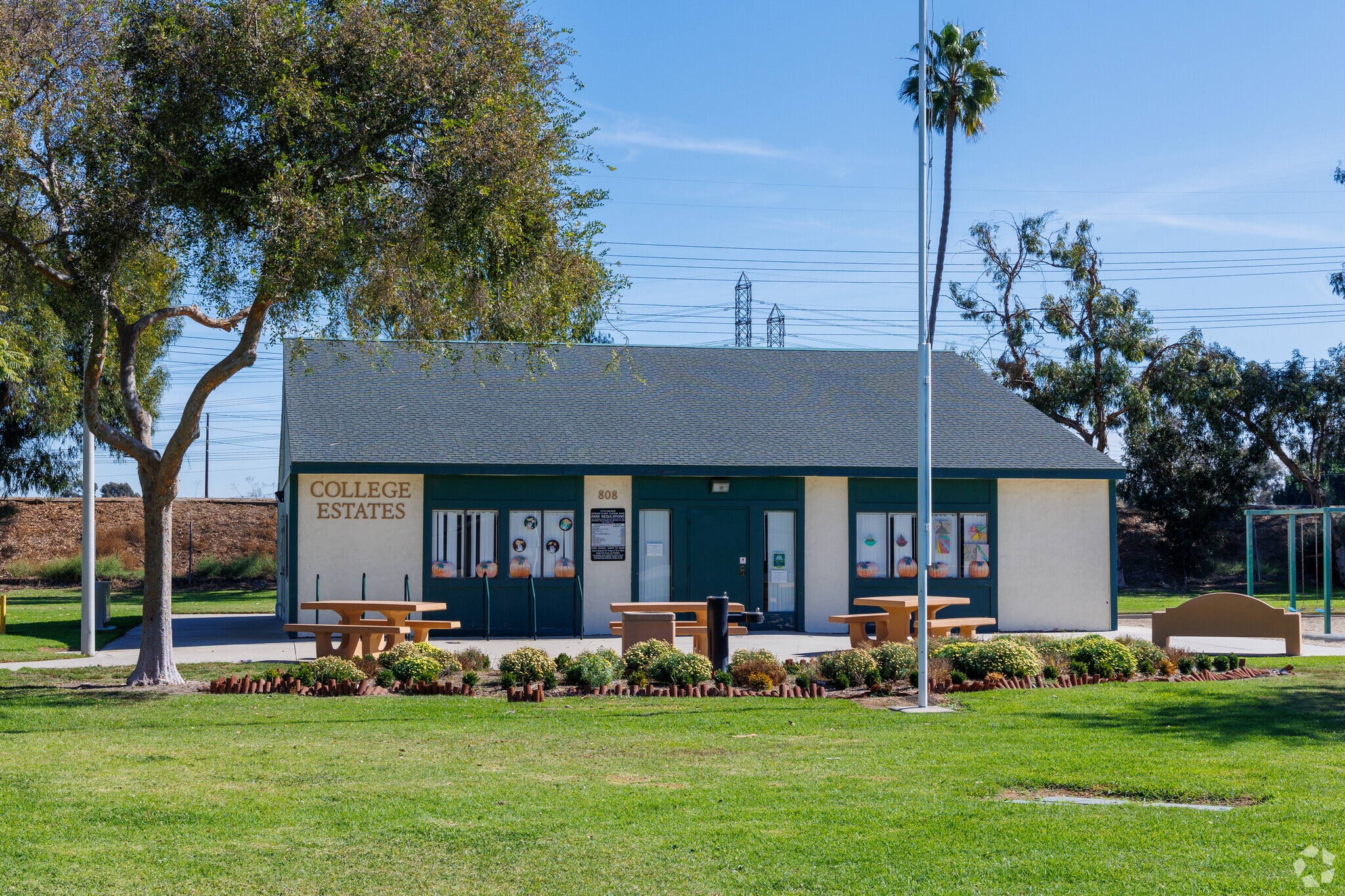 About College Park Estates Schools, Demographics, Things to Do