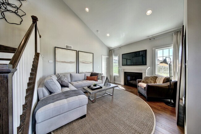 1043 Bluegrass Rd unit 36861108, Lancaster, PA 17601 - photo 6