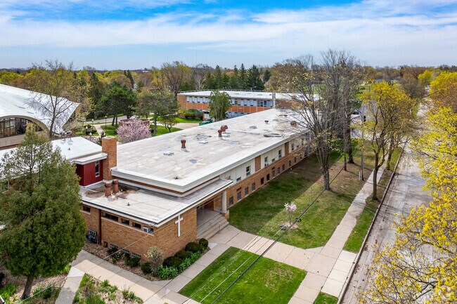 Northwest Catholic School has a student-teacher ratio of 11 to 1.