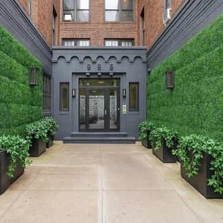 195 Stanton St, New York, NY 10002