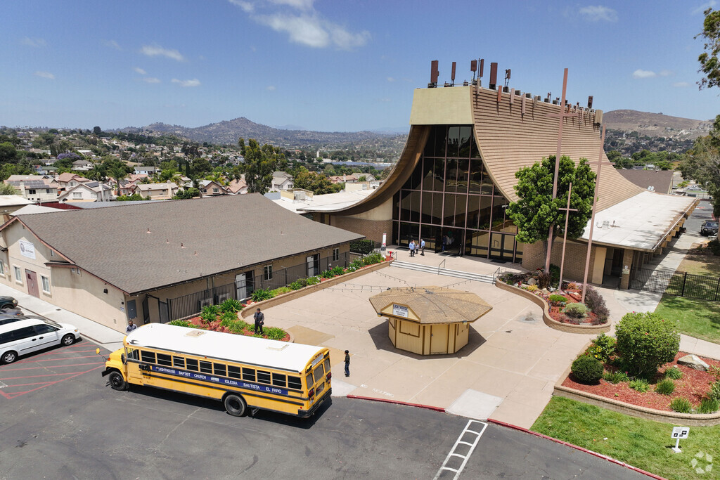 Overview of Entrance at Lighthouse Christian Academy in Lemon Grove CA.