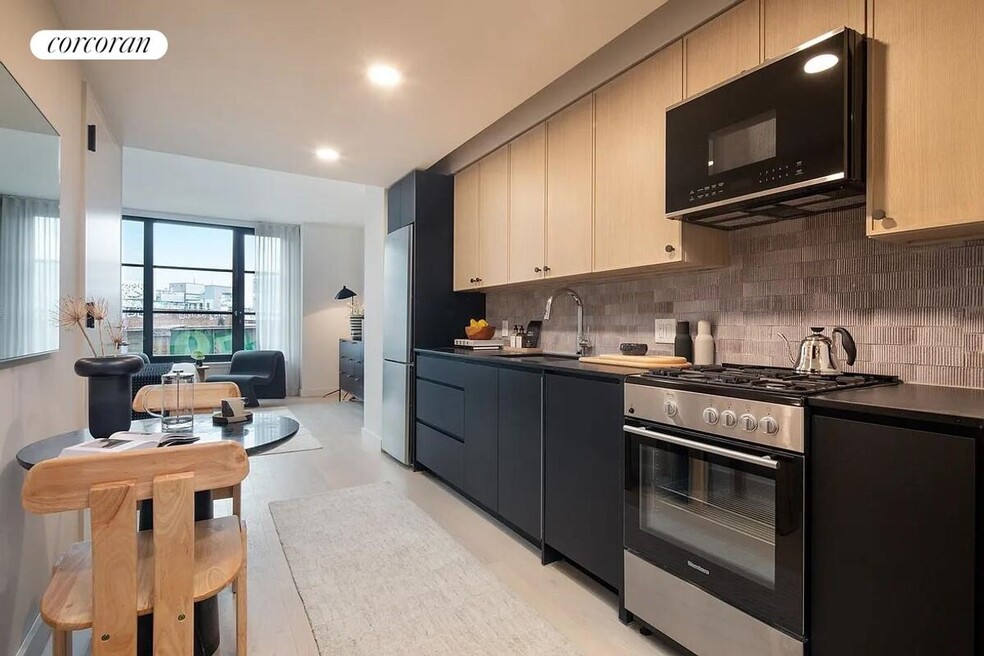 1100 Myrtle Ave, Brooklyn, NY 11206 - photo 1