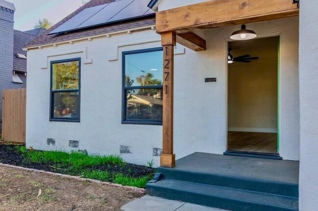 1271 N Roosevelt Ave, Fresno, CA 93728 - photo 2