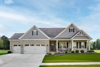 7624 Woodglenn Dr, Avon, IN 46123