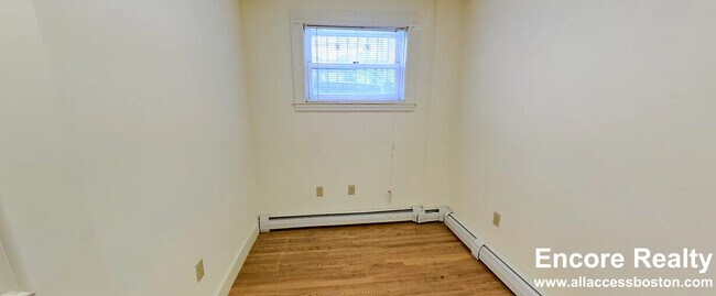 170 Commonwealth Ave unit B, Boston, MA 02116 - photo 4