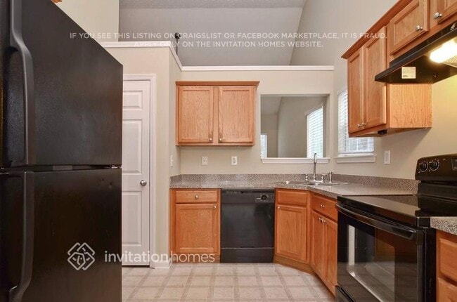 1154 St Phillips Ct, Locust Grove, GA 30248 - photo 3