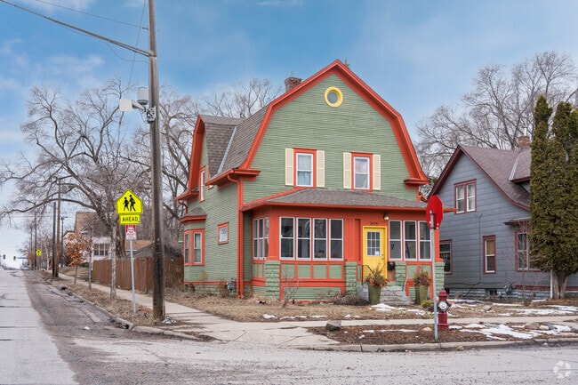 Families can enjoy a colonial-style home with various color accents in Lyndale.