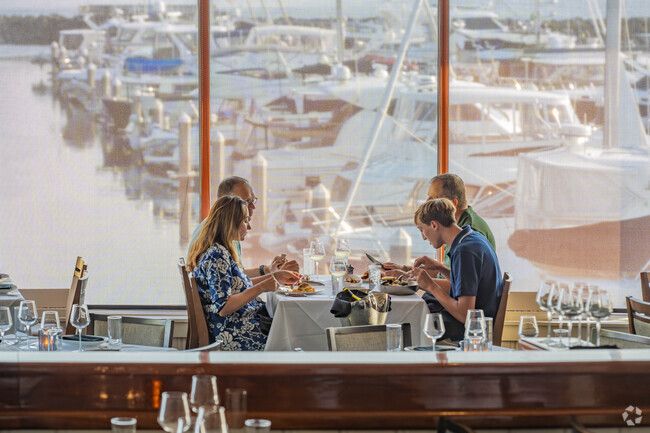 Enjoy Peak Seattle fine dining at Palisade in Southeast Magnolia.