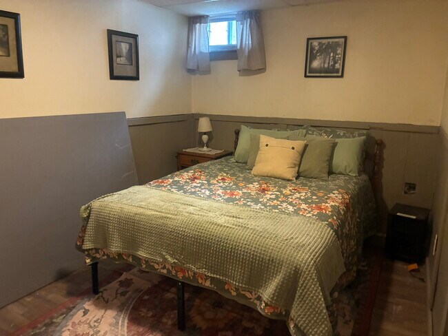 9 Hampshire Ln, Woodsville, NH 03785 - photo 5