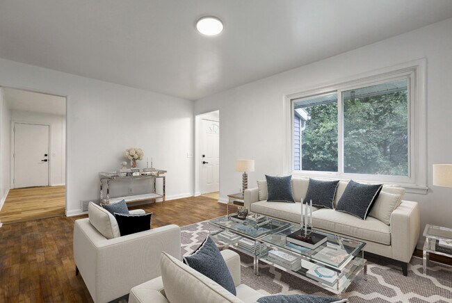 5627 Taffy Pkwy, Lansing, MI 48911 - photo 2