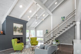 37 Treeview Dr, Stonecrest, GA 30038